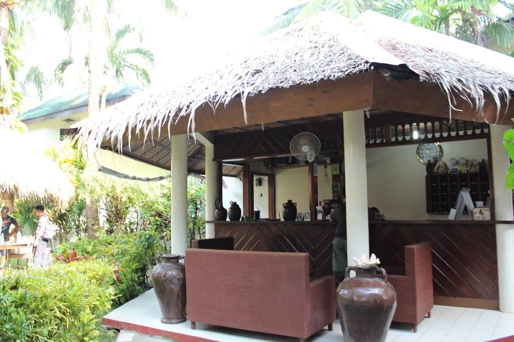 Tonglen Beach Resort Balabag  Esterno foto