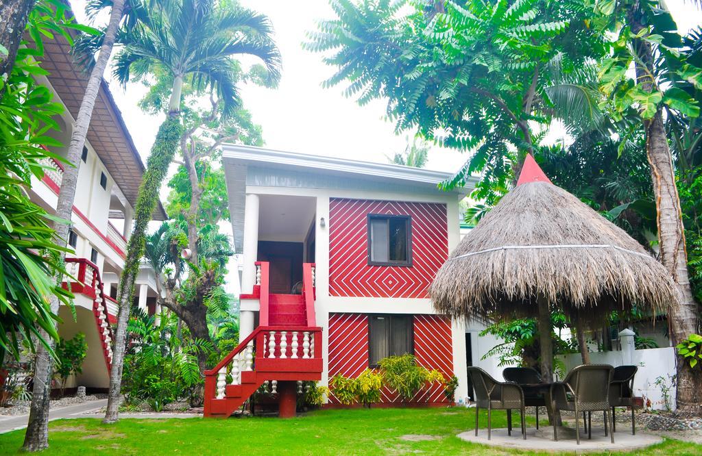 Tonglen Beach Resort Balabag  Esterno foto