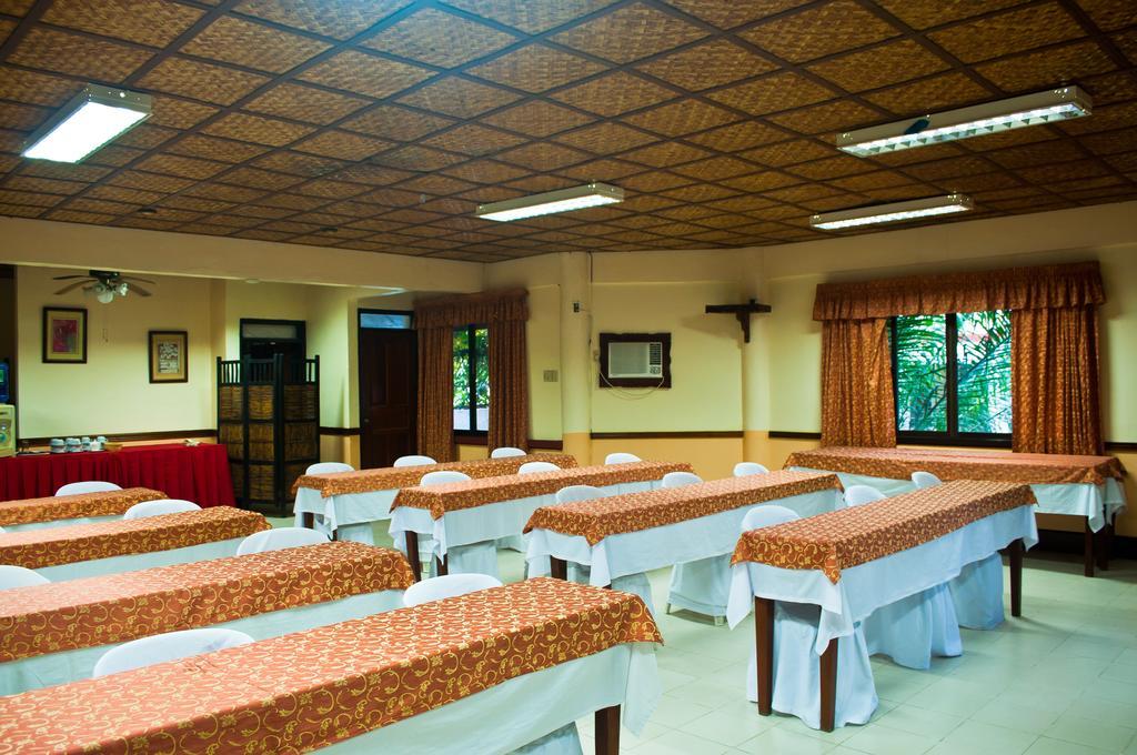 Tonglen Beach Resort Balabag  Esterno foto